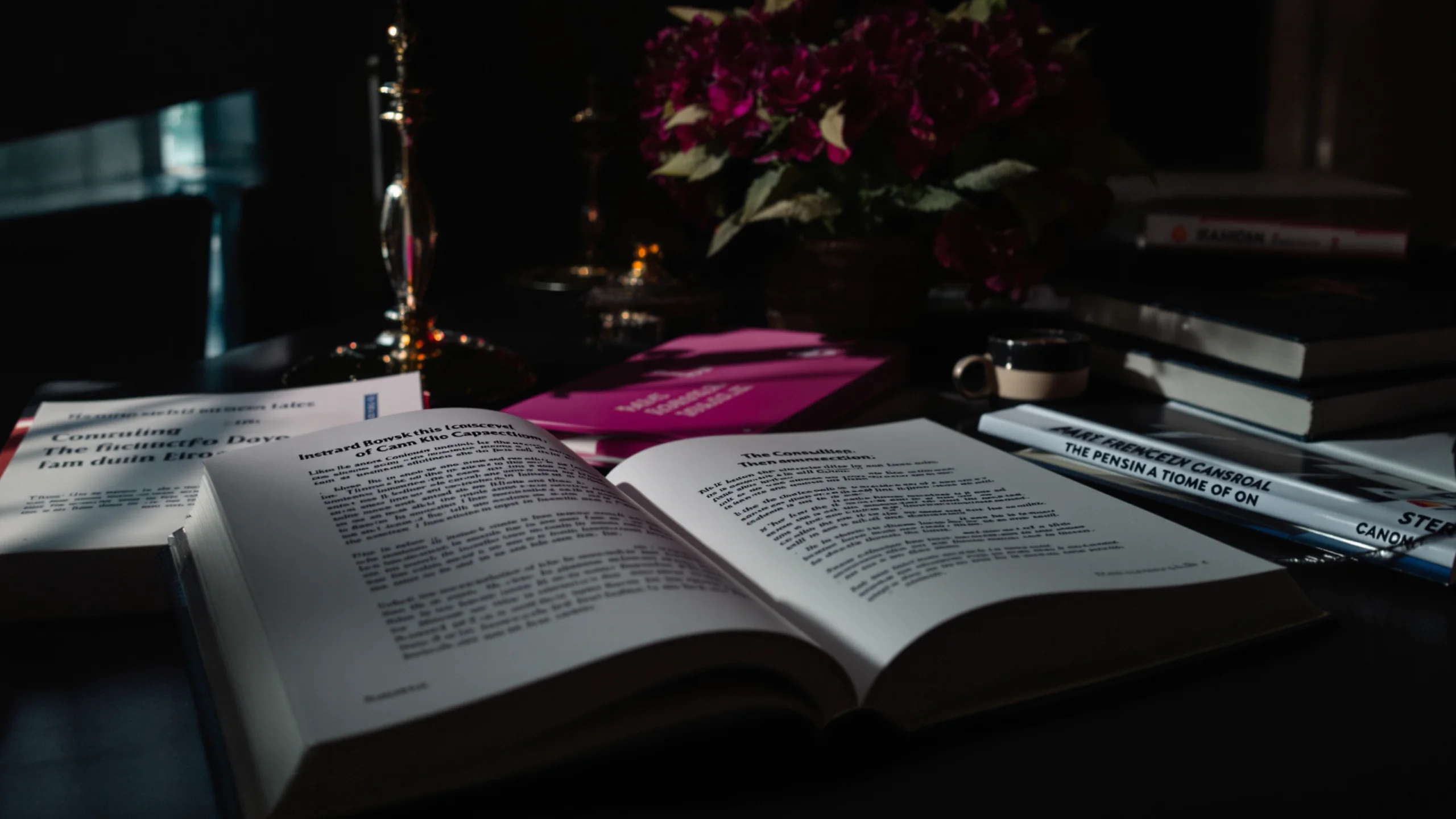 Abstract visualization of evolution and growth over time